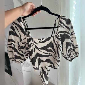 H&M crop top blouse